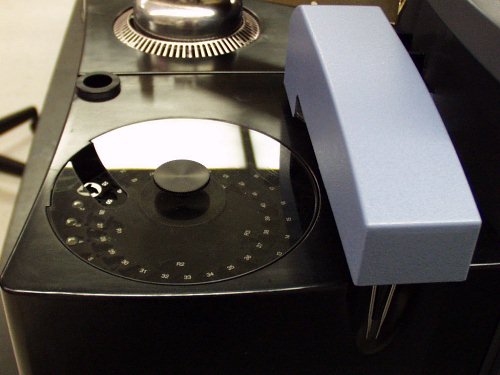 Autosampler tray